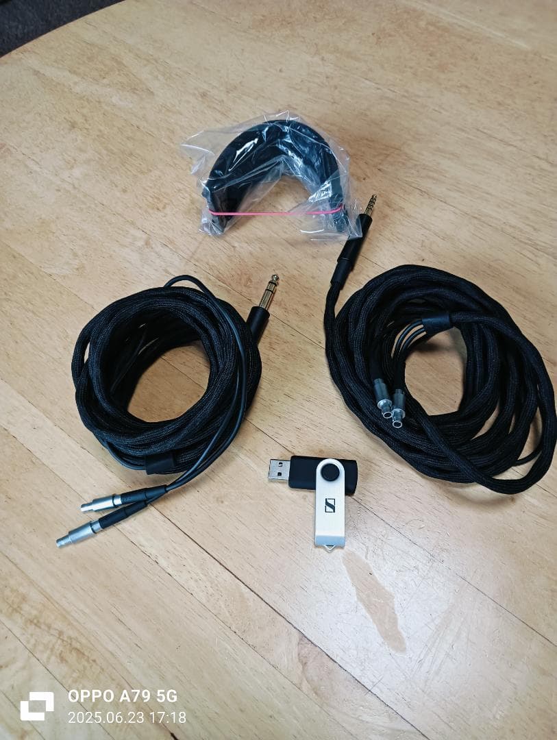 SENNHEISER　ヘッドフォンHD800S