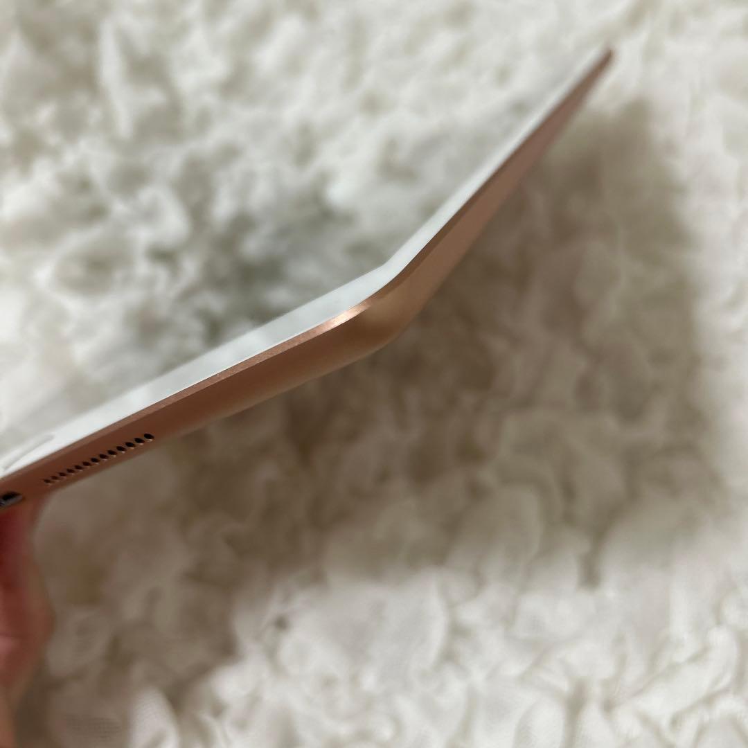 ゴールド iPad 本体　32GB