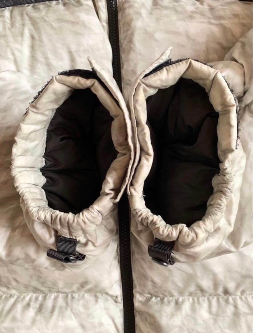 【ほぼ未使用！】Supreme×the North face 紙ヌプシ