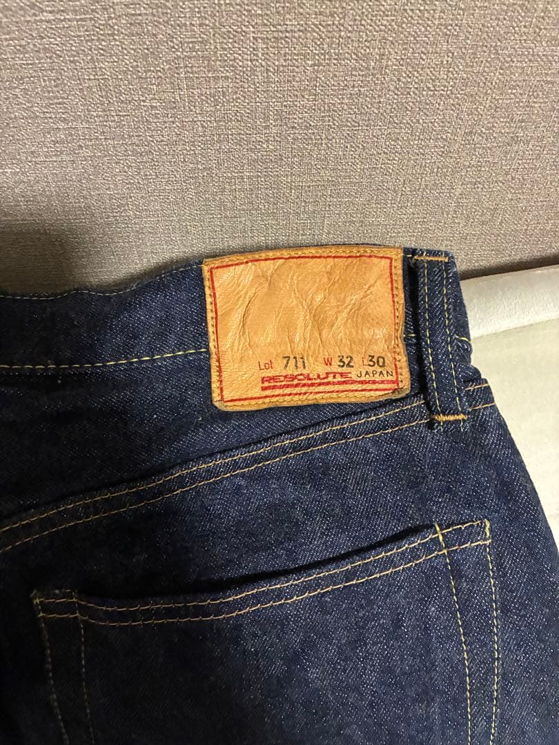 リゾルト711 ジーンズ　W32 L30