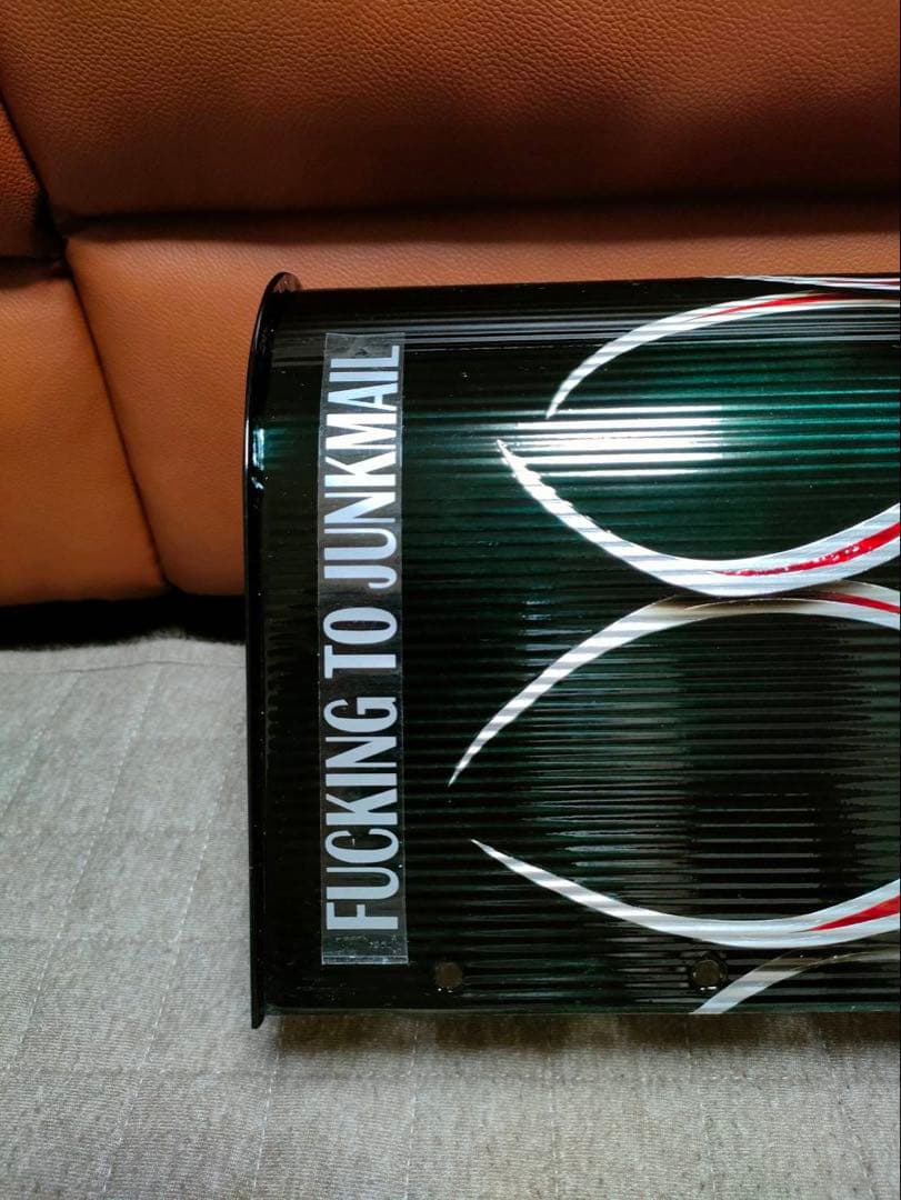 郵便ポスト　カスタムペイント　フレイムス