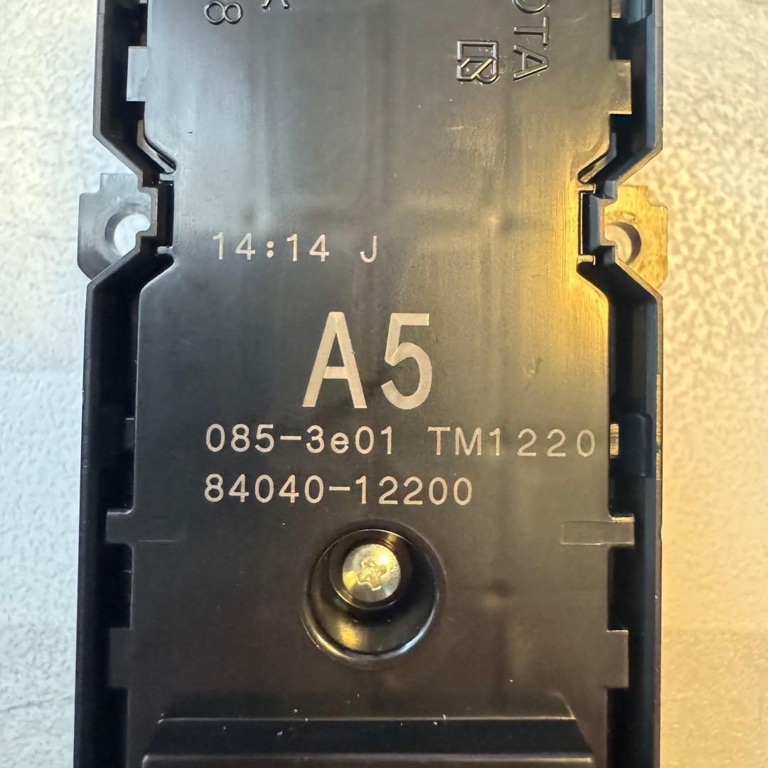 【美品】84040-12200　パワーウィンドウスイッチ　マスタースイッチ　純正