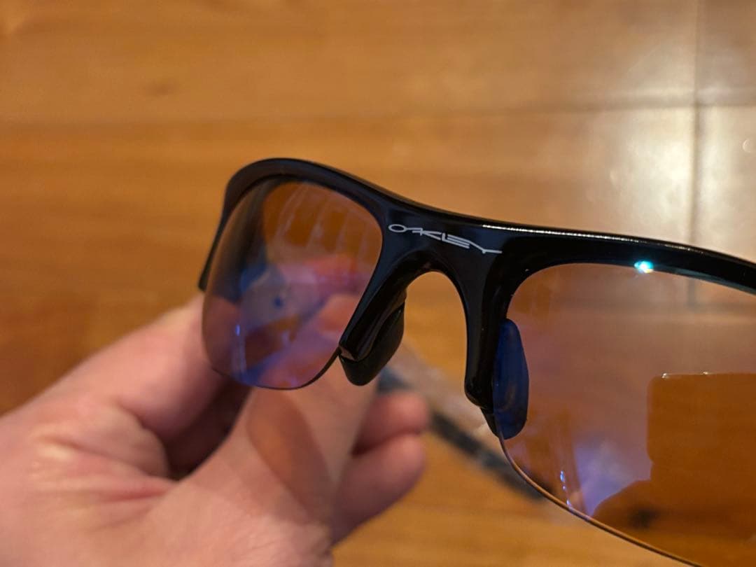 新品 サングラス OAKLEY フラックジャケットLIVESTRONGモデル