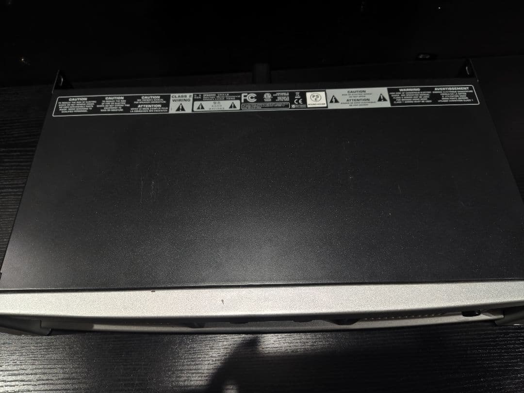 動作品　ベリンガー　パワーアンプ　EPQ2000 BEHRINGER