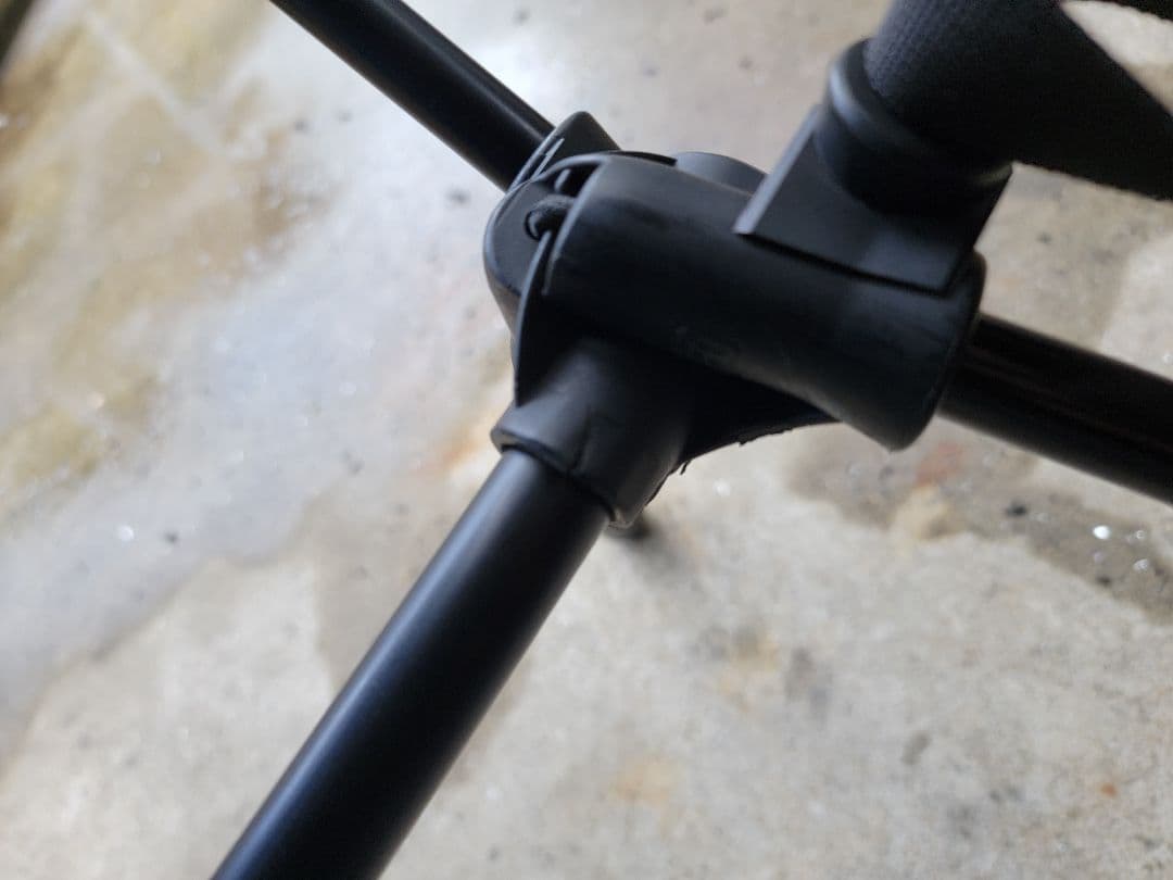 ヘリノックス タクティカル チェアツー Tac. Chair Two　割れあり