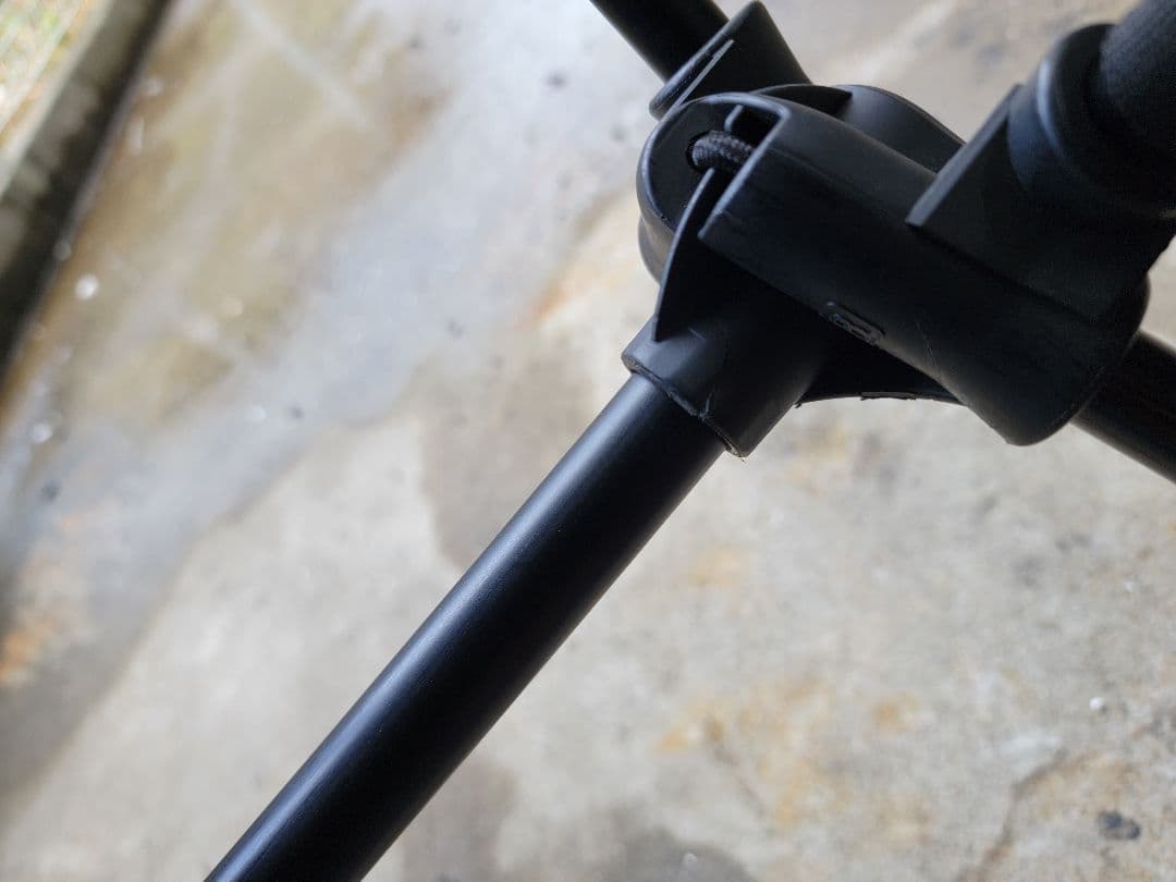 ヘリノックス タクティカル チェアツー Tac. Chair Two　割れあり