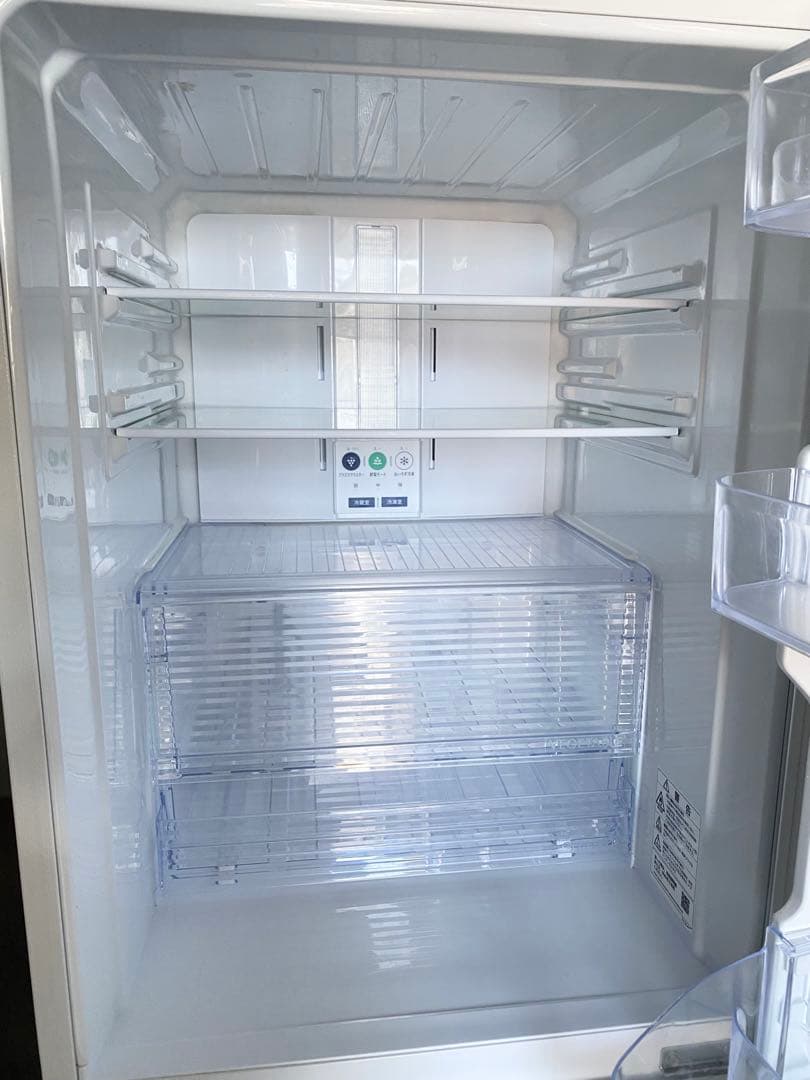 近隣地域限定送料無料❗️シャープ冷蔵庫　一人暮らし　SJ-PD28F-W