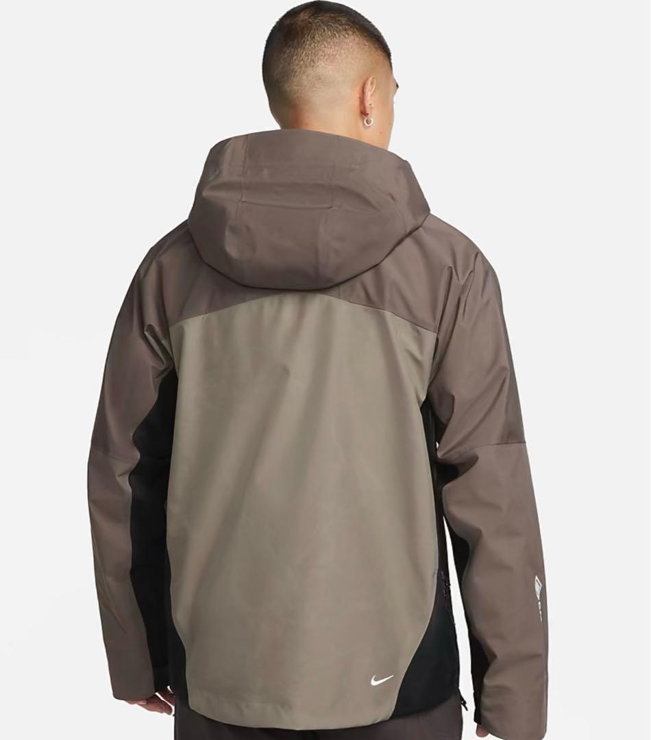 ナイキ NIKE ACG マウンテンパーカ　Storm-FIT Gore-Tex