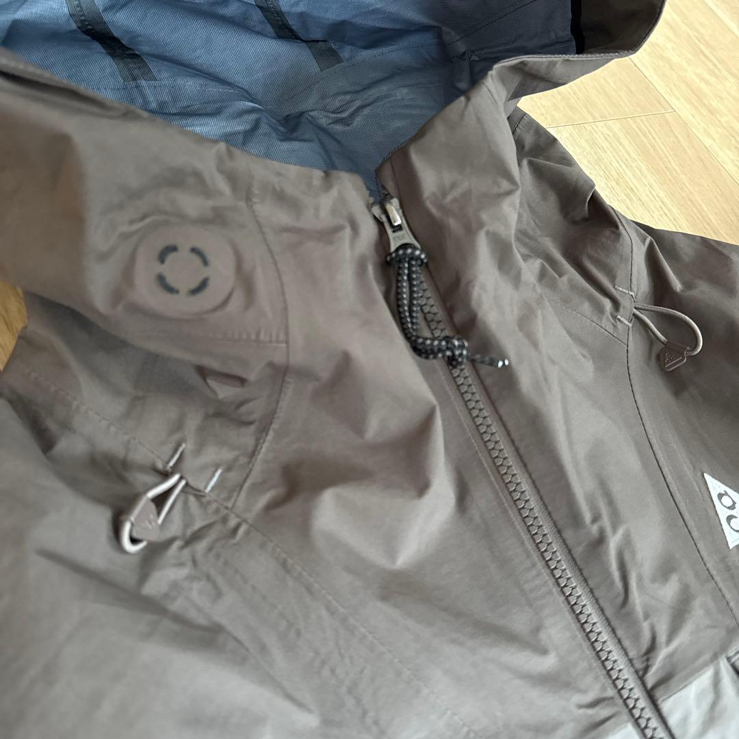 ナイキ NIKE ACG マウンテンパーカ　Storm-FIT Gore-Tex