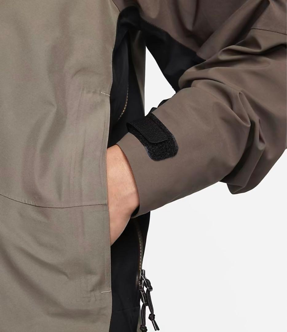 ナイキ NIKE ACG マウンテンパーカ　Storm-FIT Gore-Tex