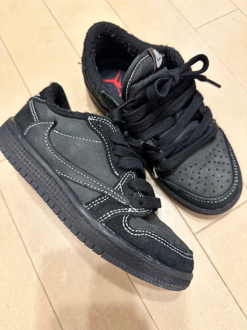 travis aj1 ファントムブラック 18cm