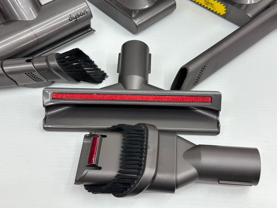 動作保証品　ダイソン　掃除機　SV12 本体　純正品　フルセット　中古　美品