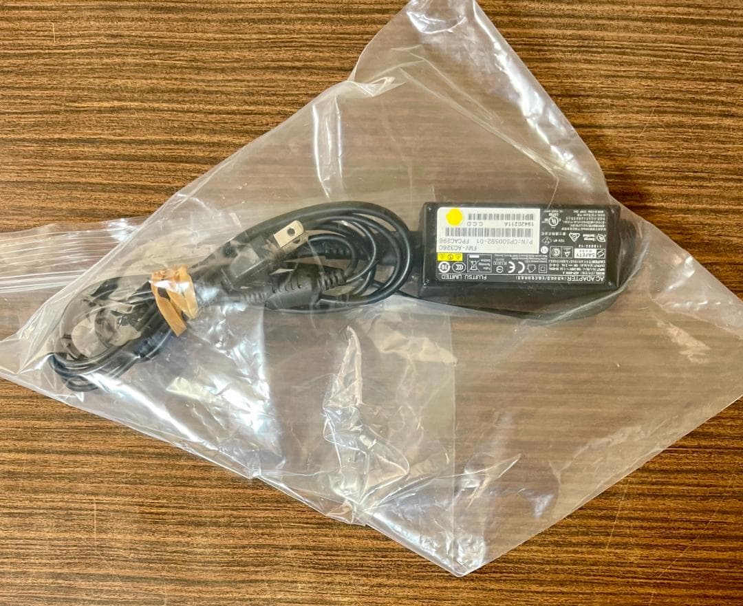 LIFEBOOK U938/S - 高性能、フルHD、i5、8GB、256GB