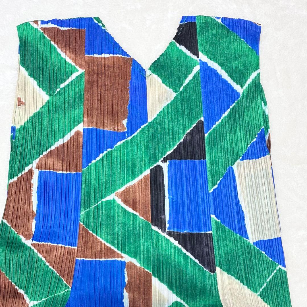 プリーツプリーズ　イッセイミヤケ　ノースリーブチュニックワンピース　Mサイズ