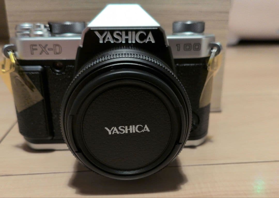 YASHICA FX-D100 デジタルフィルムシミュレーションカメラ