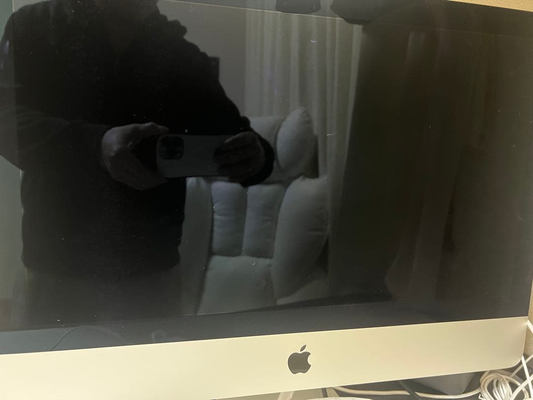 Apple iMac 21.5インチ (1920x1080) 2015年版？