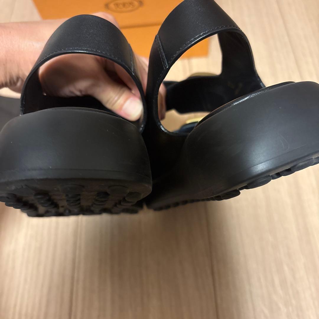＊燻しガール ＊TOD'S サンダル ゴールドバックル　37