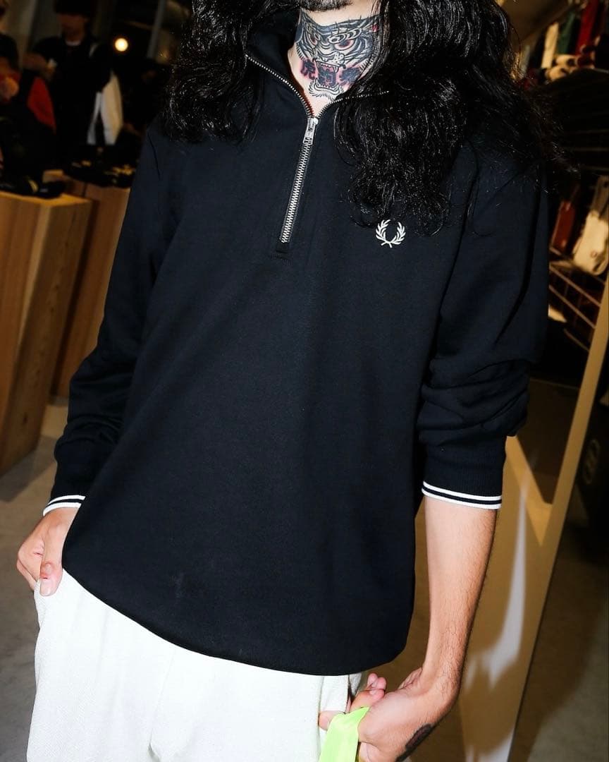 トップス FRED PERRY Half Zip Sweatshirt M3574