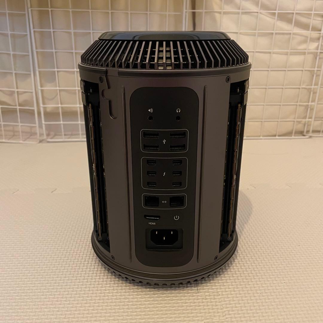 Apple Mac Pro (2013) スペースグレー