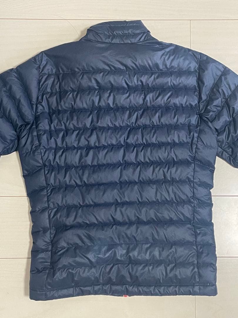 【美品】パタゴニア ダウンセーター XSネイビー STY84674 FA16