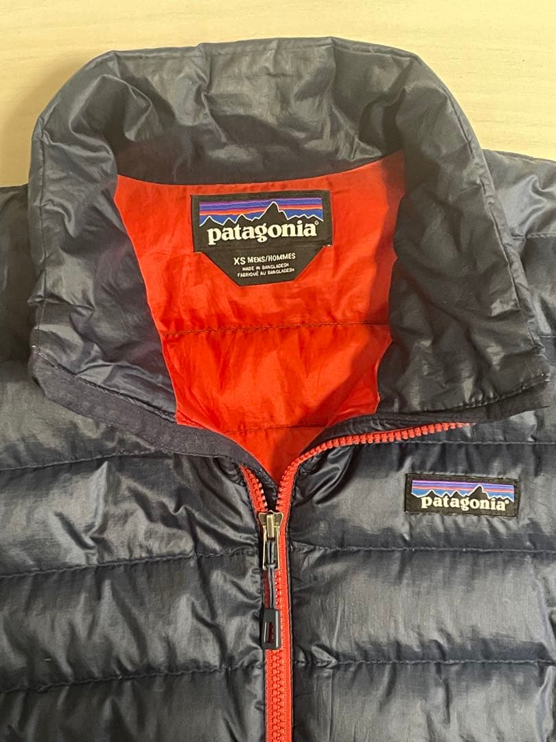 【美品】パタゴニア ダウンセーター XSネイビー STY84674 FA16