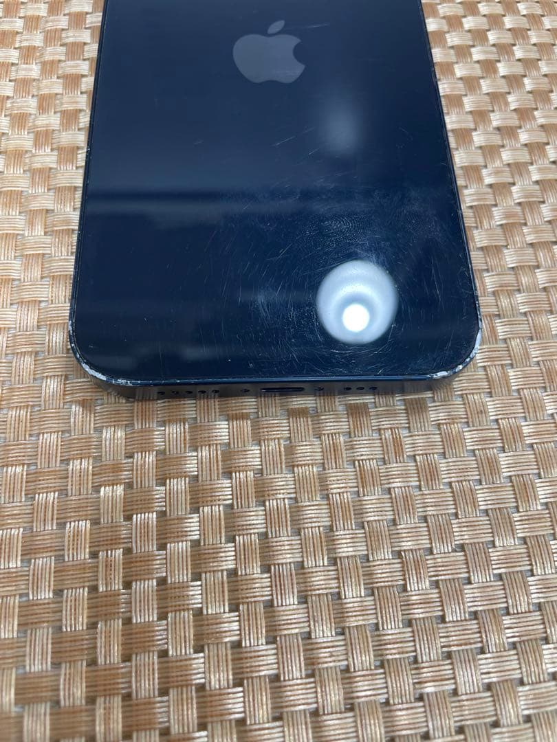 iPhone 12 128 GB ブラックSIMフリー【6610】