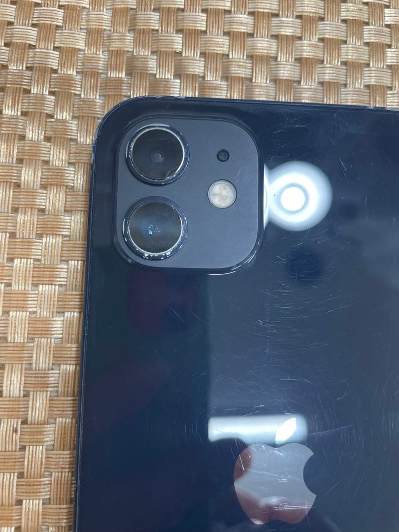 iPhone 12 128 GB ブラックSIMフリー【6610】