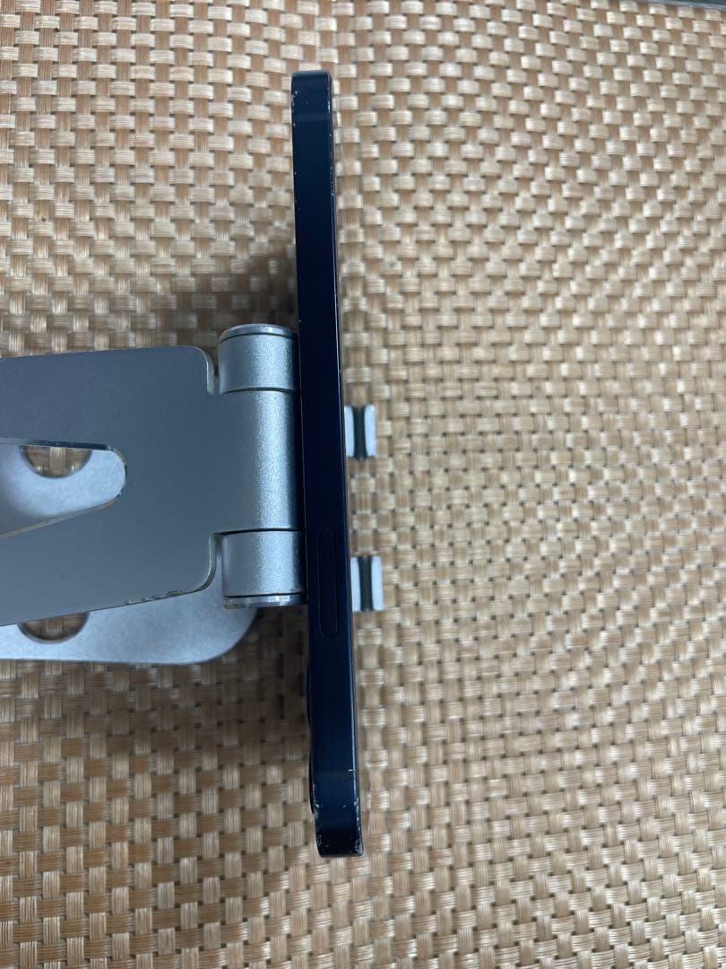 iPhone 12 128 GB ブラックSIMフリー【6610】