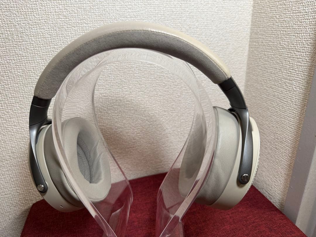 ヘッドホン Focal Bathys Dune