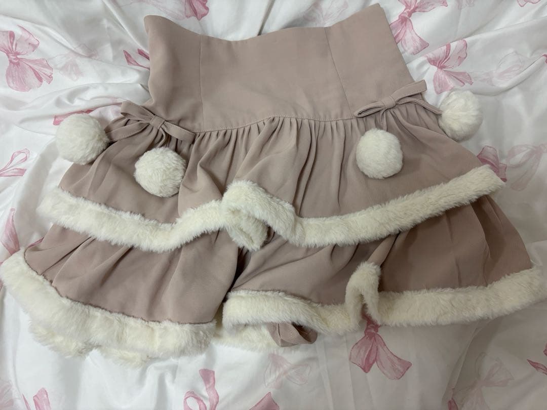 pium ぴうむ ファー付きティアードミニスカート ピンク