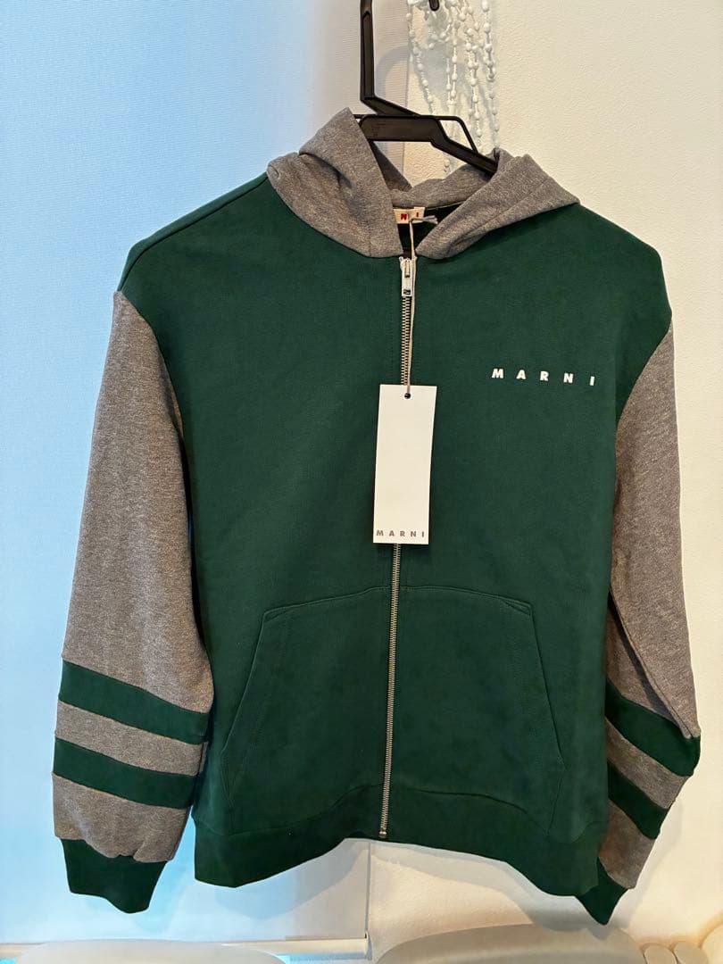 ＭＡＲＮＩ　パーカー