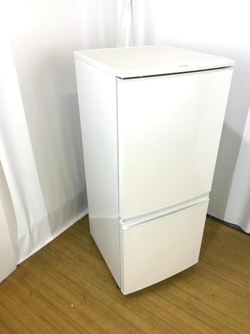 送料無料★SHARP 137L 冷蔵庫【SJ-D14A-W】