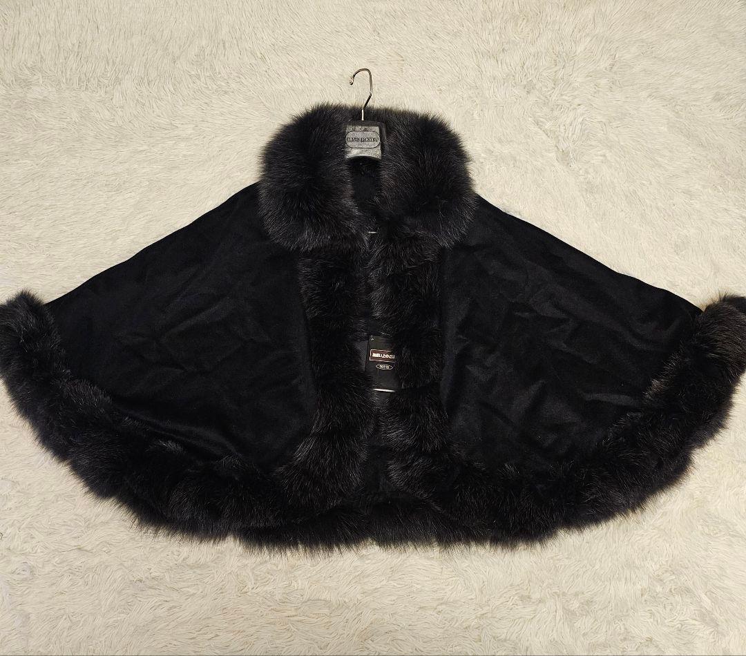 新品タグ付 ブルーフォックス カシミヤ100% ポンチョ SAGA FURS