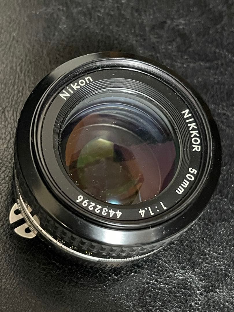 Nikon FE ボディ　Ai NIKKOR 50mm F1.4 レンズ