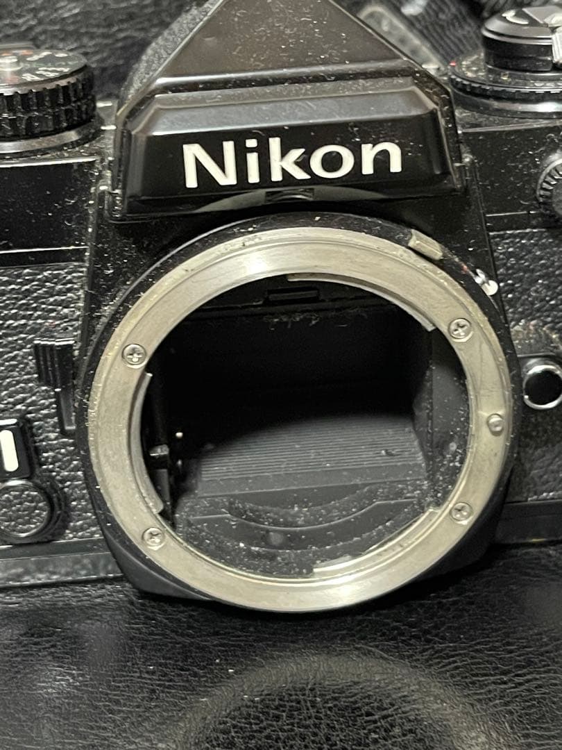Nikon FE ボディ　Ai NIKKOR 50mm F1.4 レンズ