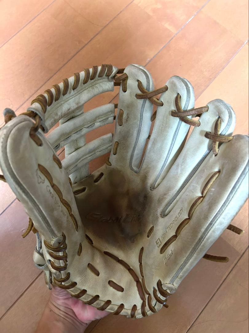 MIZUNO Global Elite 硬式グローブ ベージュ 収納袋付き