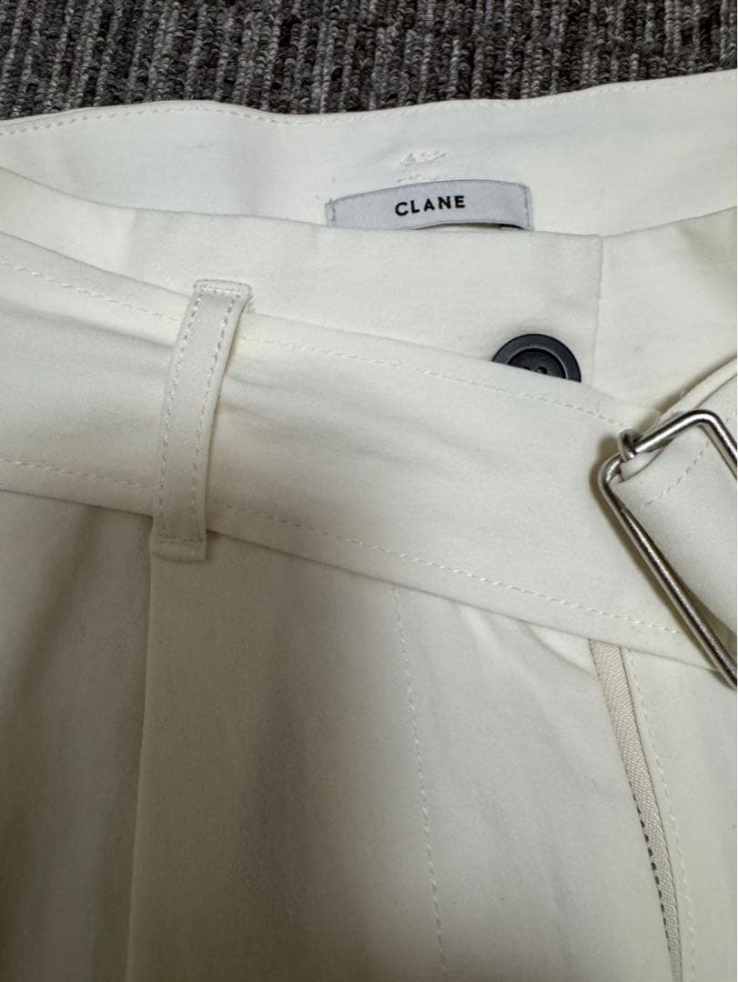 CLANE ホワイト カーゴパンツ ベルト付き