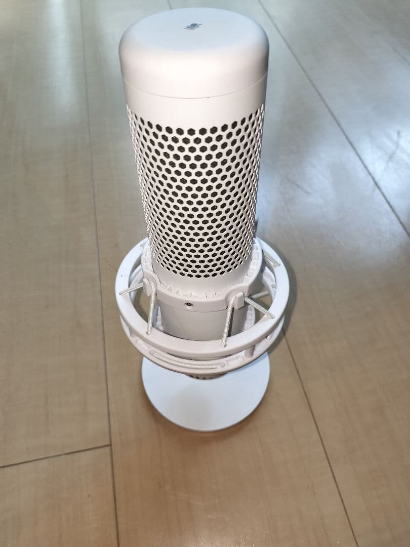 HyperX QuadCast S　マイク