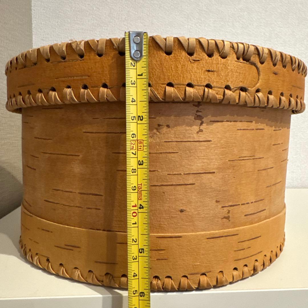 白樺樹皮　蓋付き丸型ボックス