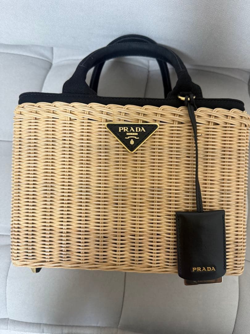 PRADA ラタン トートバッグ ベージュ/ブラック