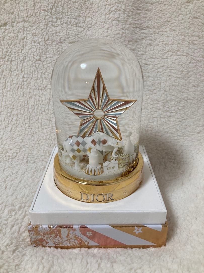 マ*コ様 Dior 2025 VIP限定 スノードーム 希少／クリスマス・記念日