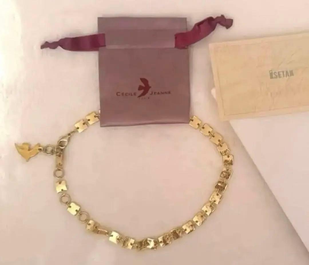 ほぼ新品✴︎ ゴールドチョーカーCECILE ET JEANNE セシルエジャンヌ