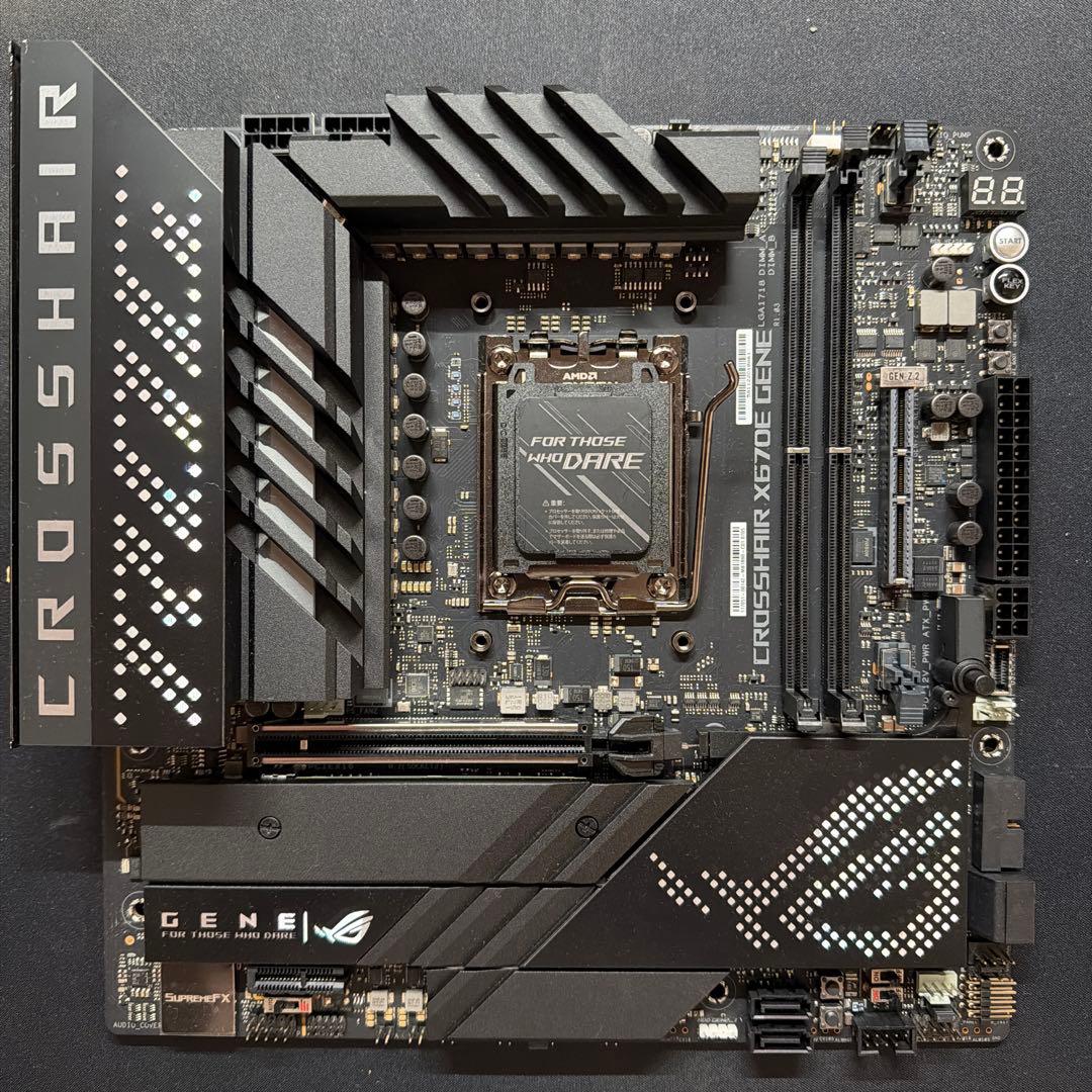 マザーボード ASUS ROG CROSSHAIR X670 GENE