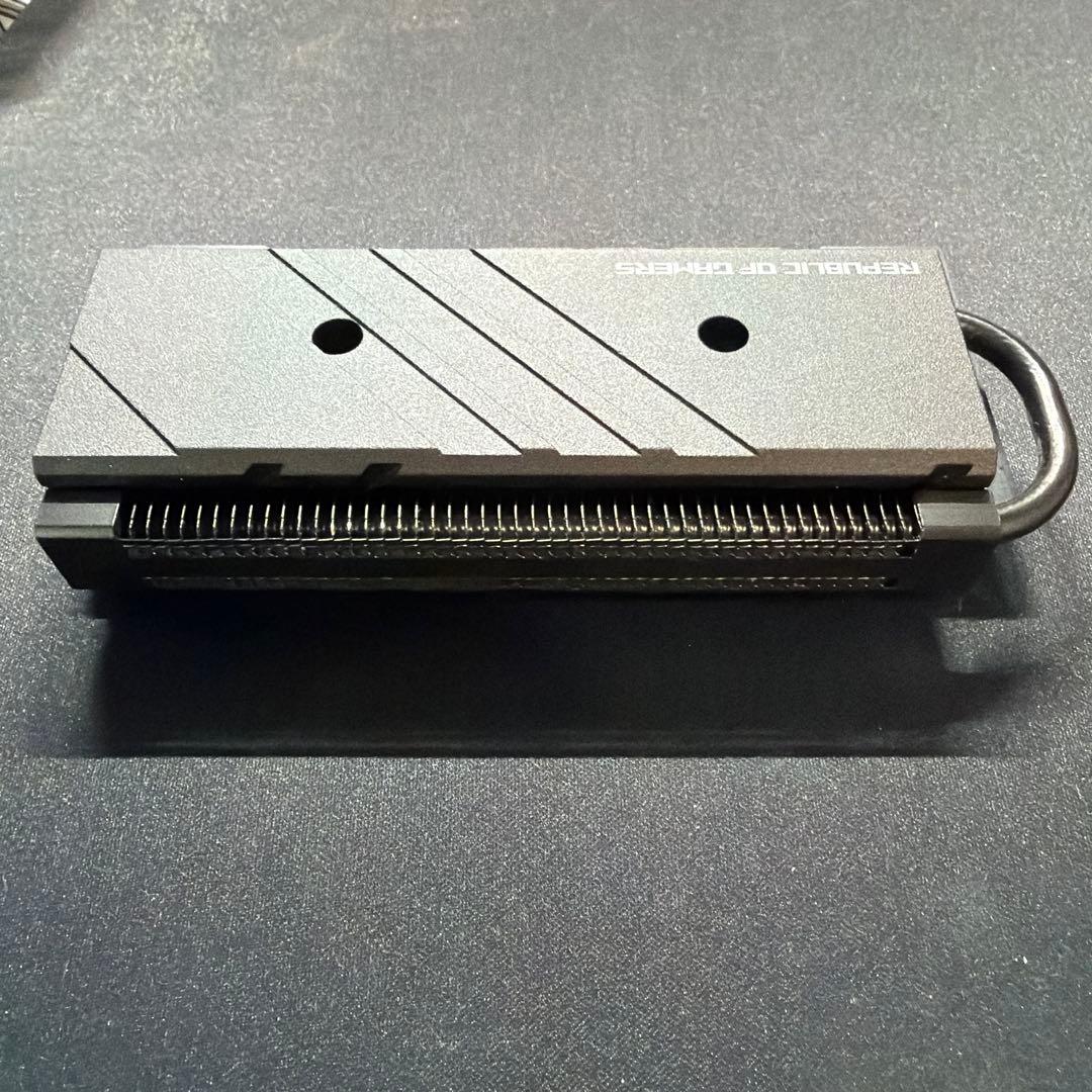 マザーボード ASUS ROG CROSSHAIR X670 GENE