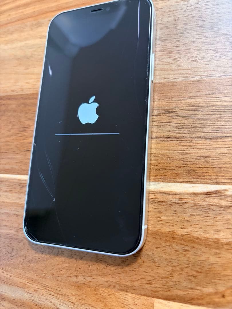 Apple iPhone 12 ホワイト 本体　128GB