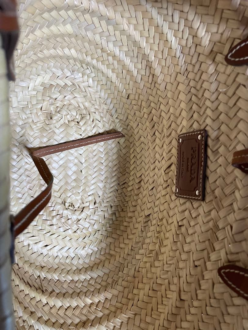 PRADA ストロー かごバッグ