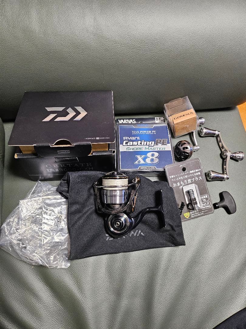 DAIWA 19CERTATE LT3000-CXHゴメクサスハンドルセット