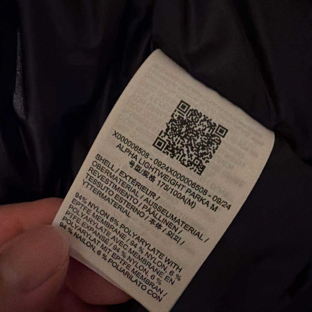 Arc'teryx Alpha Lightweight Parka M ブラック