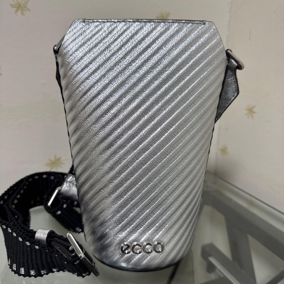 ECCO POTバッグ