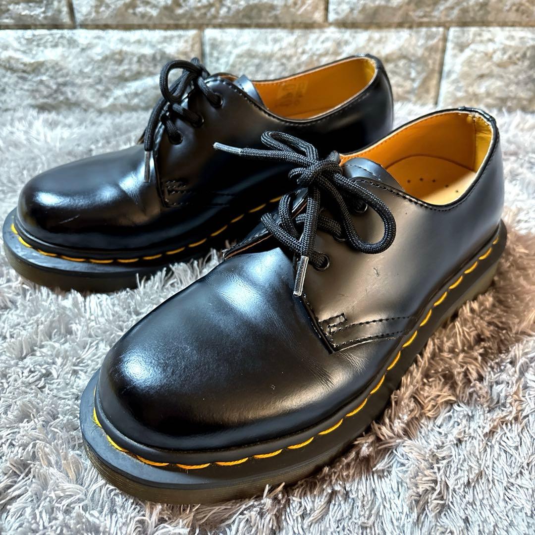 極美品❣️Dr. Martensドクターマーチン 3ホール ポストマン レディース
